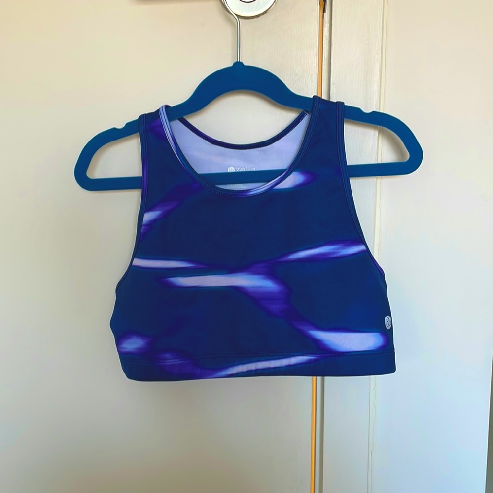 NEVER WORN Zella sports bra!! Size: kids XL but fits XS-S